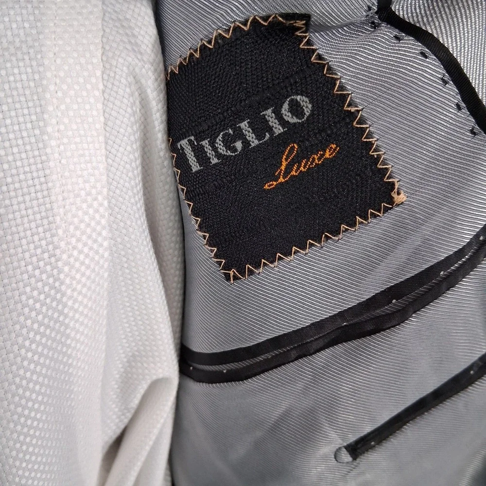 Tiglio Luxe 3 Piece Suit Men 42R Light Gray Silk Wool Luxury Tufo Suit & Vest